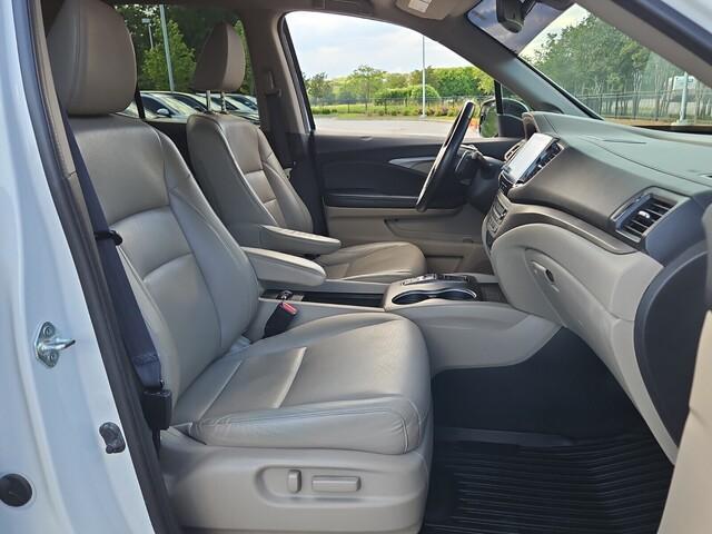 used 2023 Honda Ridgeline car, priced at $36,854
