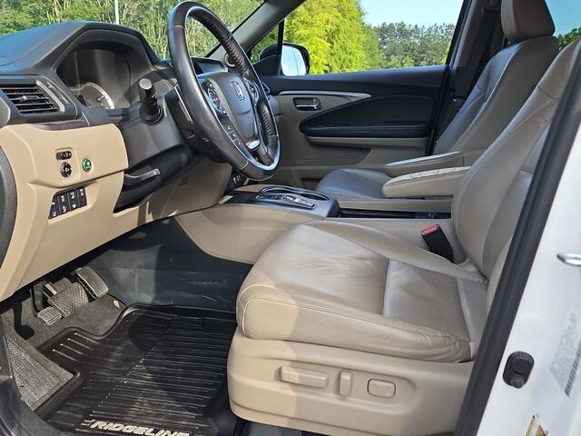 used 2023 Honda Ridgeline car, priced at $36,854