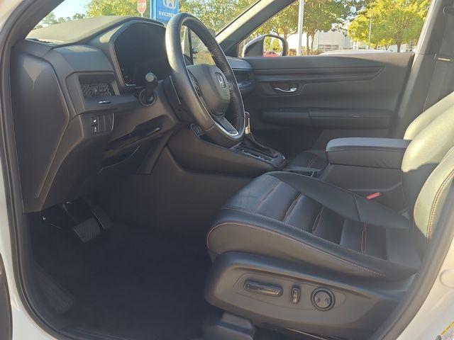 used 2025 Honda CR-V Hybrid car, priced at $33,490