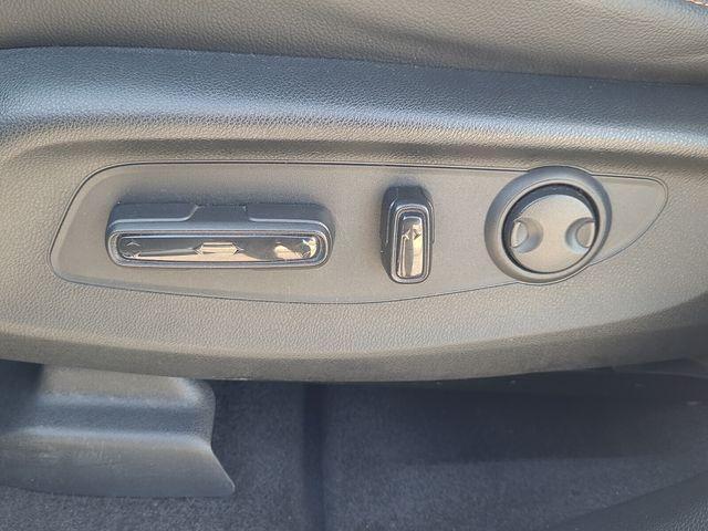 used 2025 Honda CR-V Hybrid car, priced at $33,490