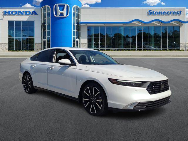 new 2025 Honda Accord Hybrid car