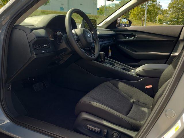 new 2025 Honda Accord car, priced at $31,181