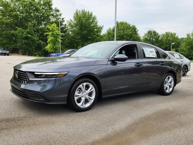 new 2025 Honda Accord car, priced at $28,257