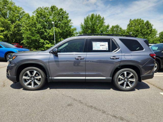 new 2025 Honda Pilot car, priced at $52,530