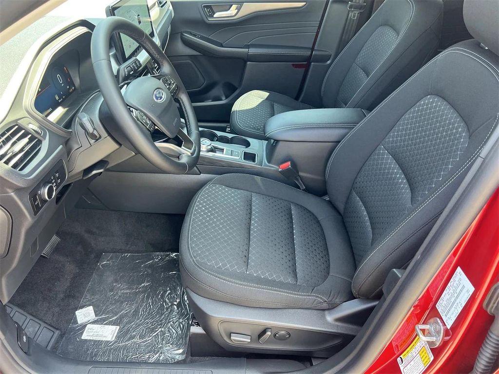 new 2025 Ford Escape car, priced at $32,220