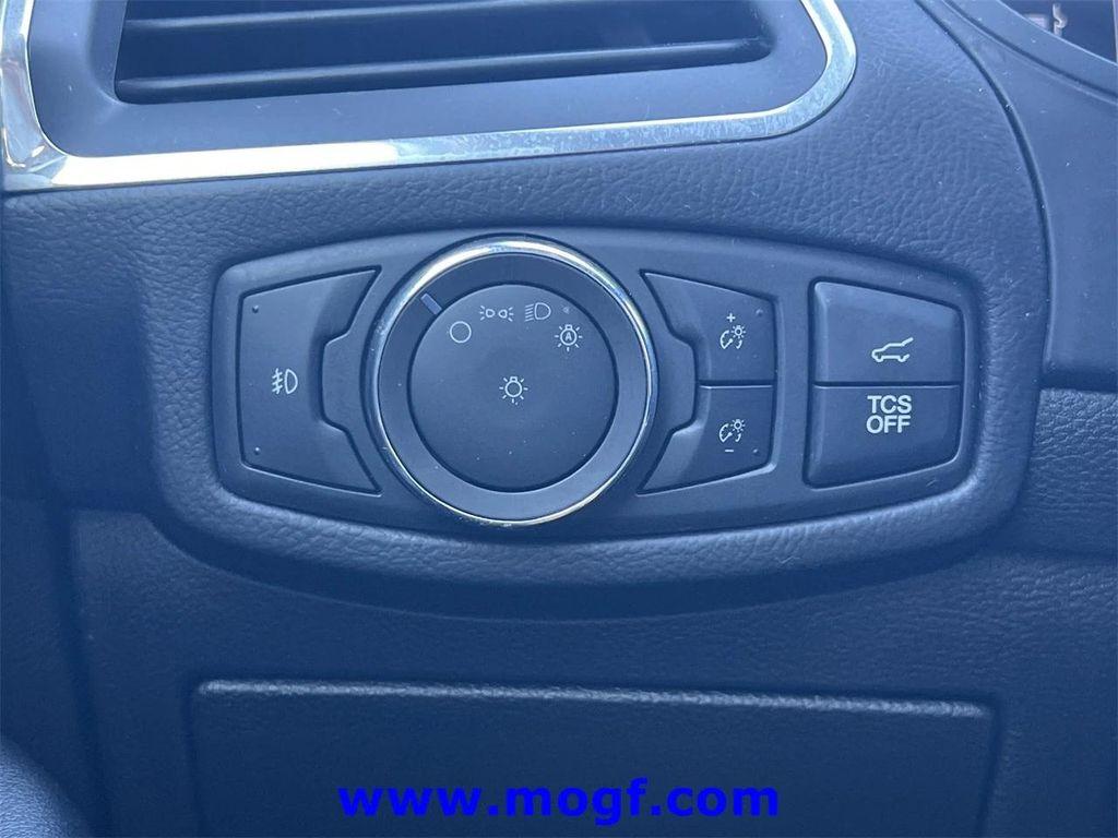 used 2022 Ford Edge car, priced at $21,495