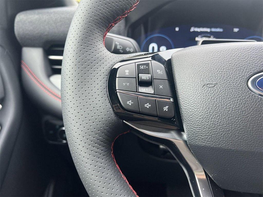 new 2025 Ford Explorer car, priced at $45,303