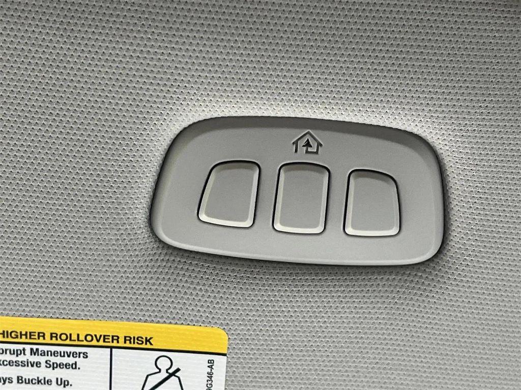 new 2025 Ford Expedition Max car, priced at $83,995