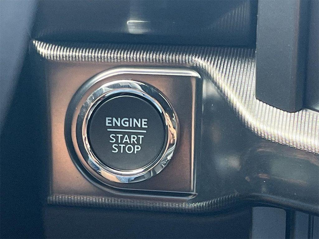 new 2025 Ford F-150 car, priced at $65,982
