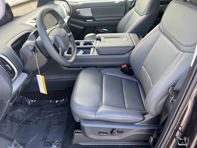 new 2025 Ford Expedition car, priced at $68,705