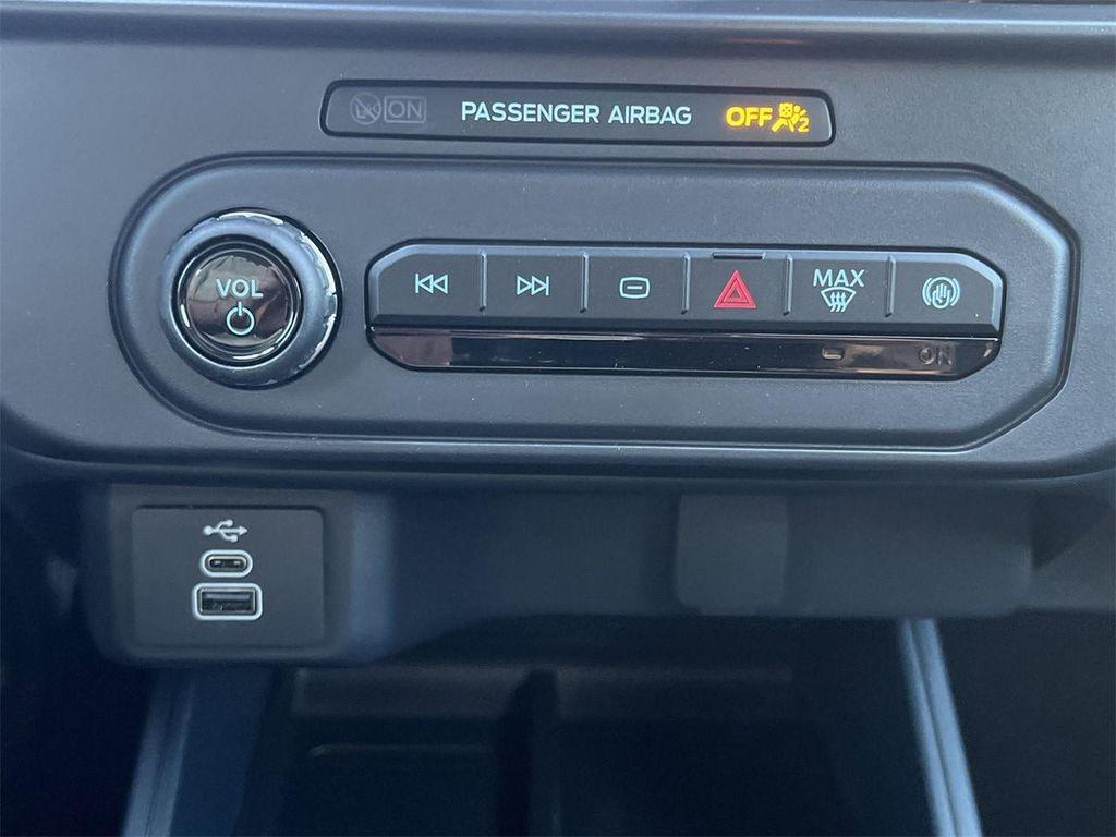 new 2025 Ford Maverick car, priced at $28,978