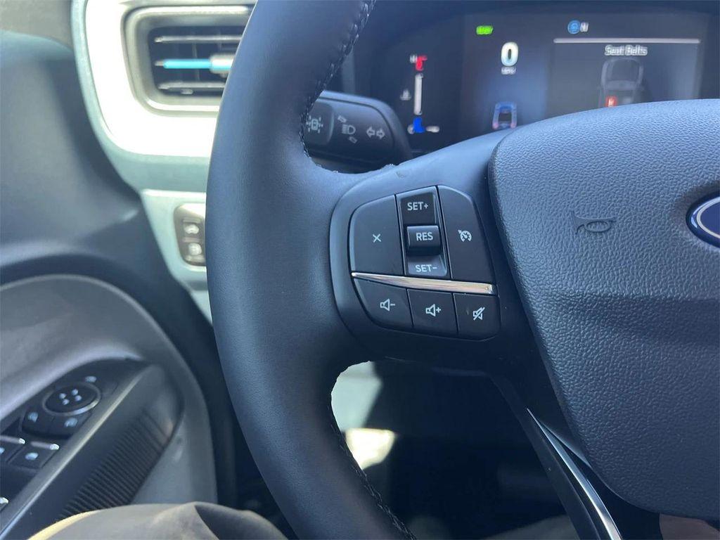 new 2025 Ford Maverick car, priced at $36,294