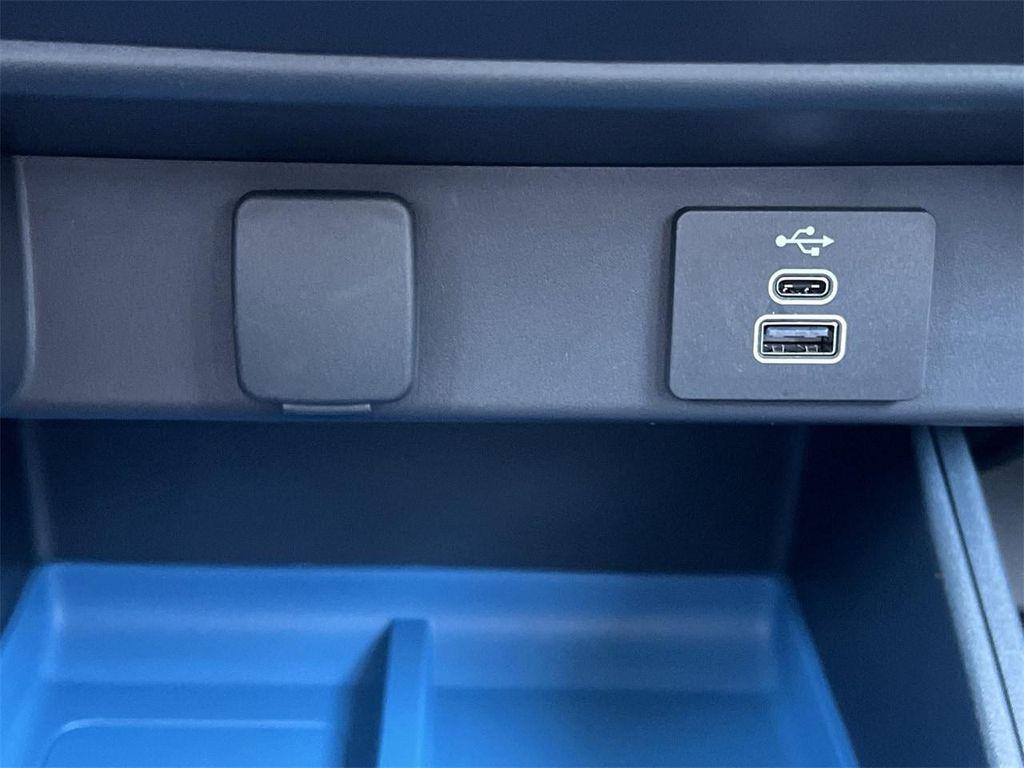 new 2025 Ford Maverick car, priced at $36,294