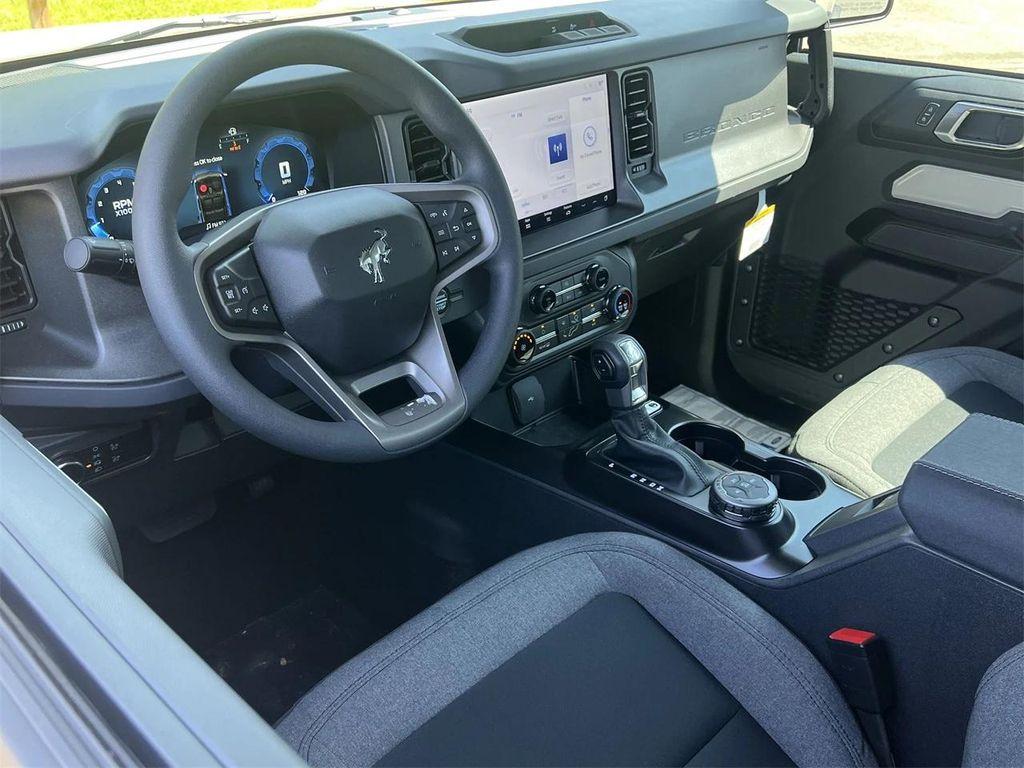new 2025 Ford Bronco car, priced at $39,378