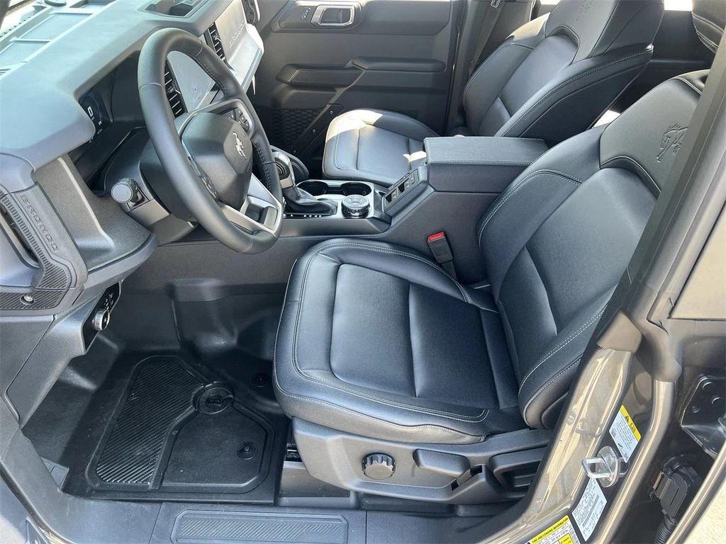 new 2025 Ford Bronco car, priced at $45,428