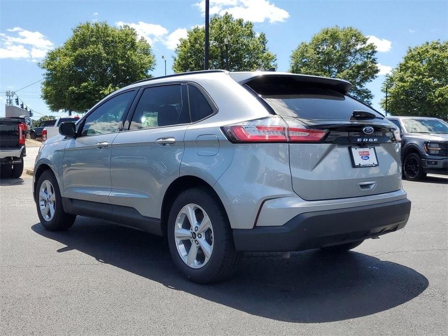 new 2024 Ford Edge car, priced at $33,298