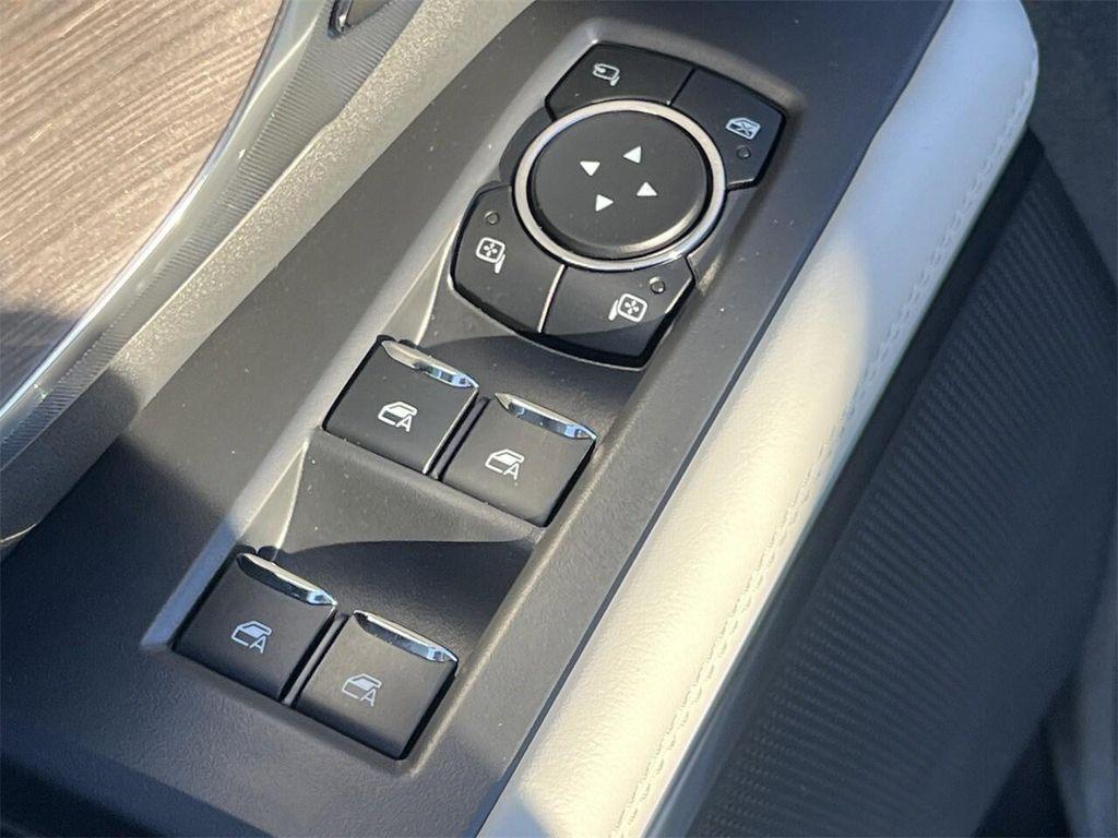 new 2025 Ford Expedition Max car, priced at $96,485