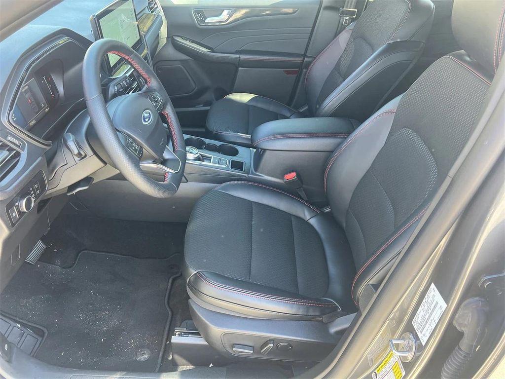 new 2025 Ford Escape car, priced at $33,070