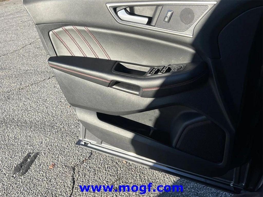 used 2021 Ford Edge car, priced at $21,695