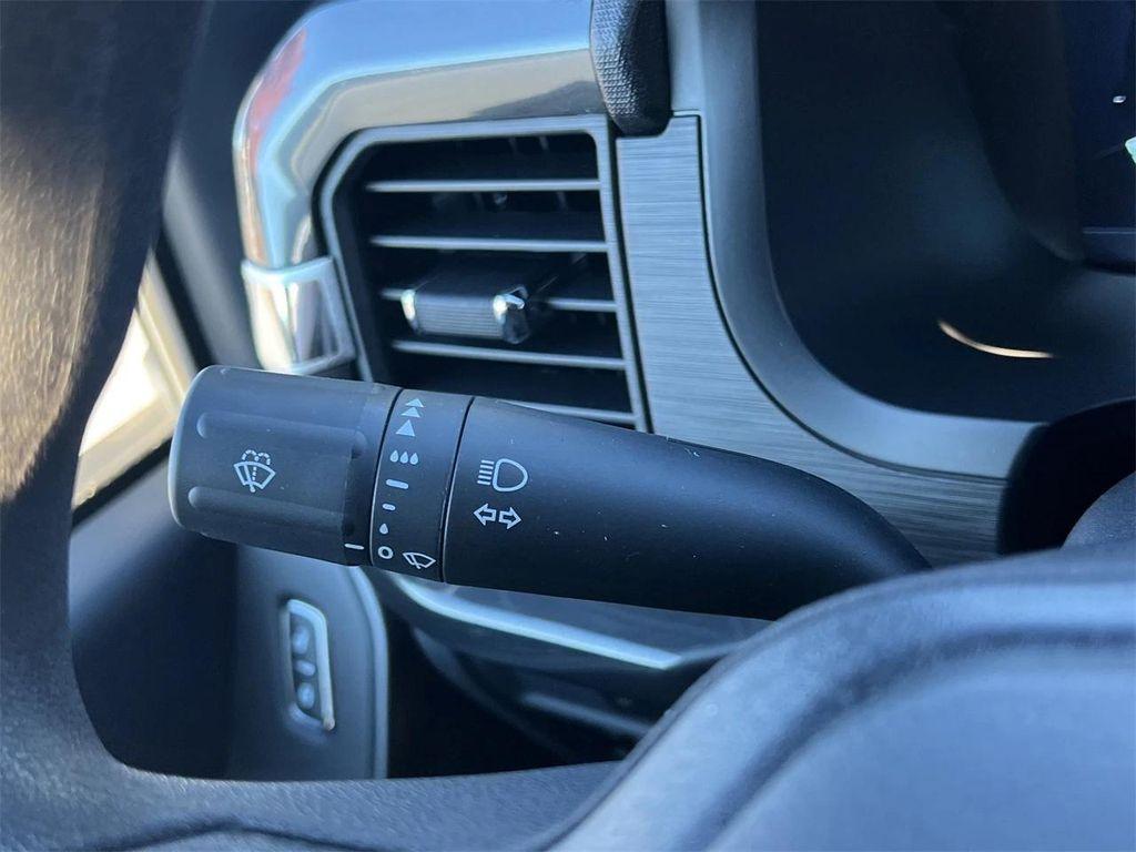 new 2025 Ford F-150 car, priced at $46,026