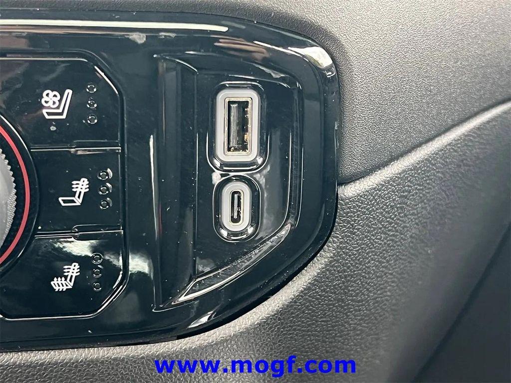 used 2025 Chevrolet Silverado 1500 car, priced at $57,295