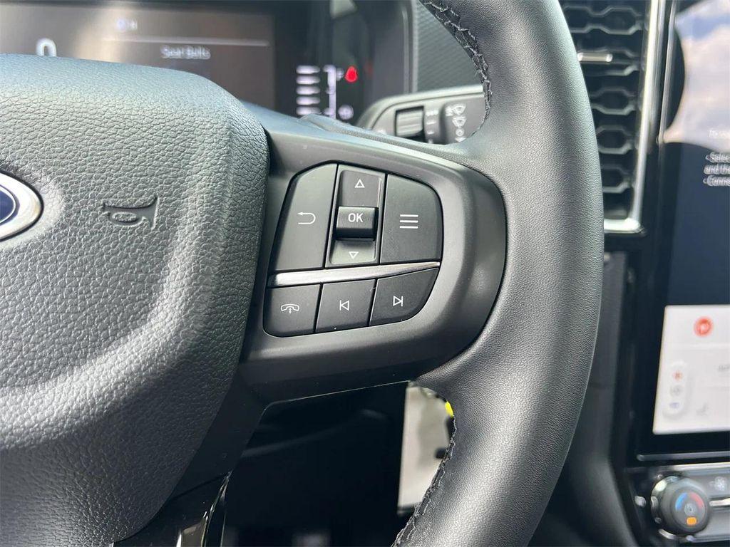 new 2025 Ford Ranger car, priced at $40,958