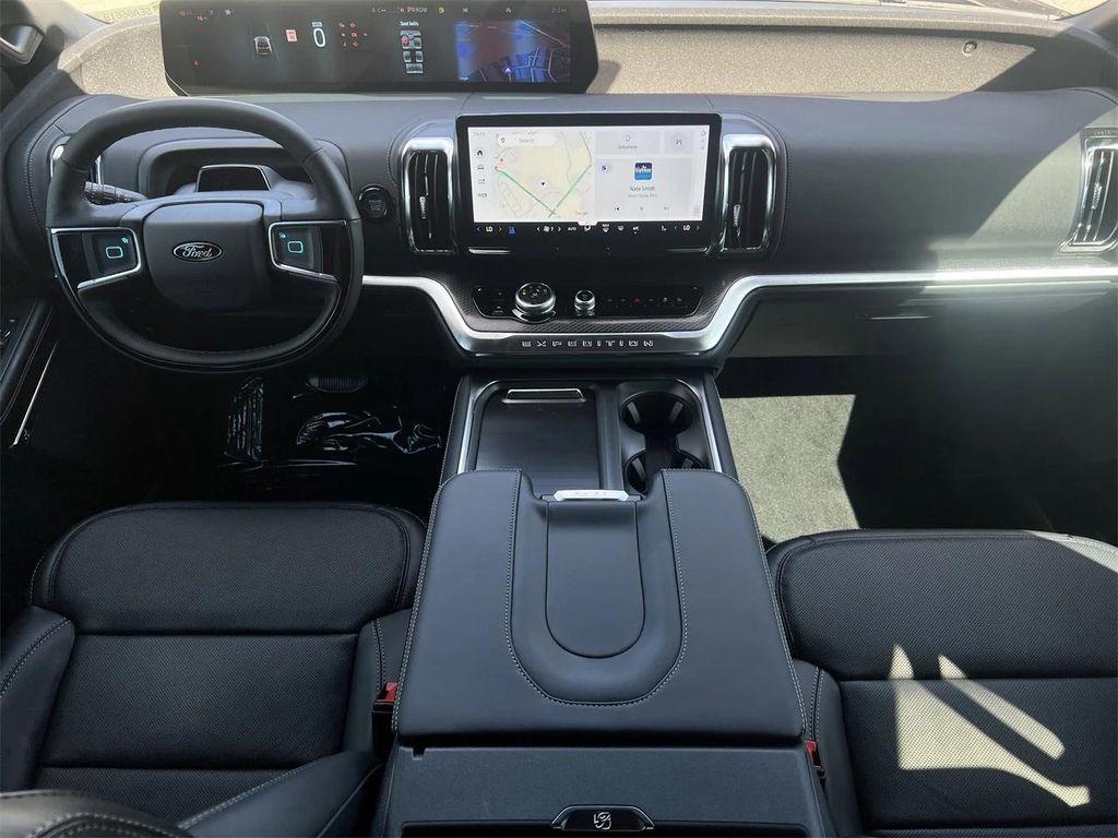 new 2025 Ford Expedition car, priced at $87,725