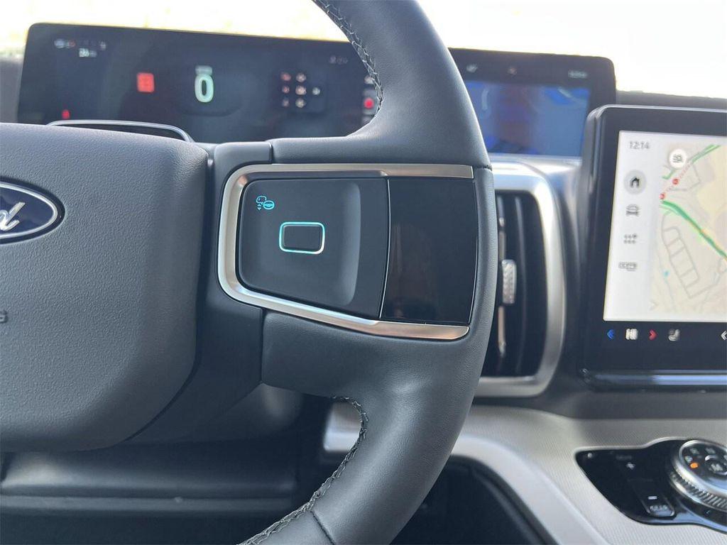 new 2025 Ford Expedition Max car, priced at $73,090