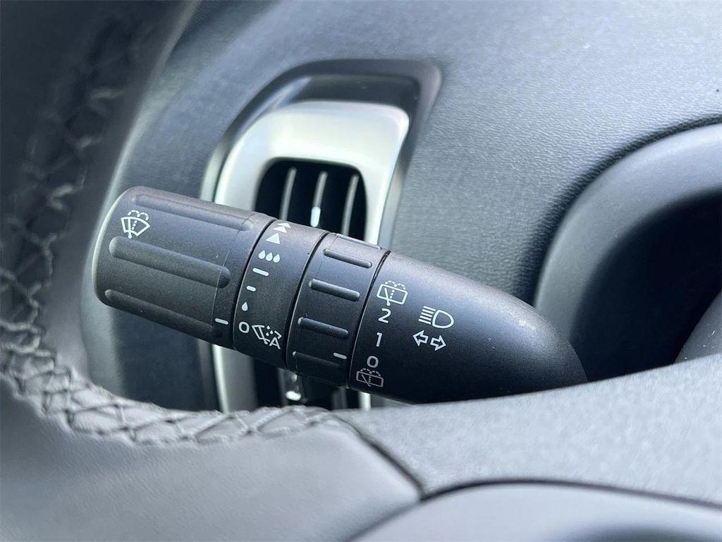 new 2025 Ford Expedition Max car, priced at $73,090