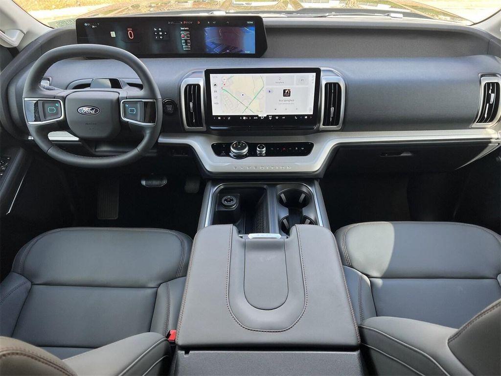 new 2025 Ford Expedition Max car, priced at $73,090