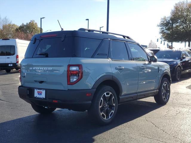 new 2024 Ford Bronco Sport car, priced at $32,432