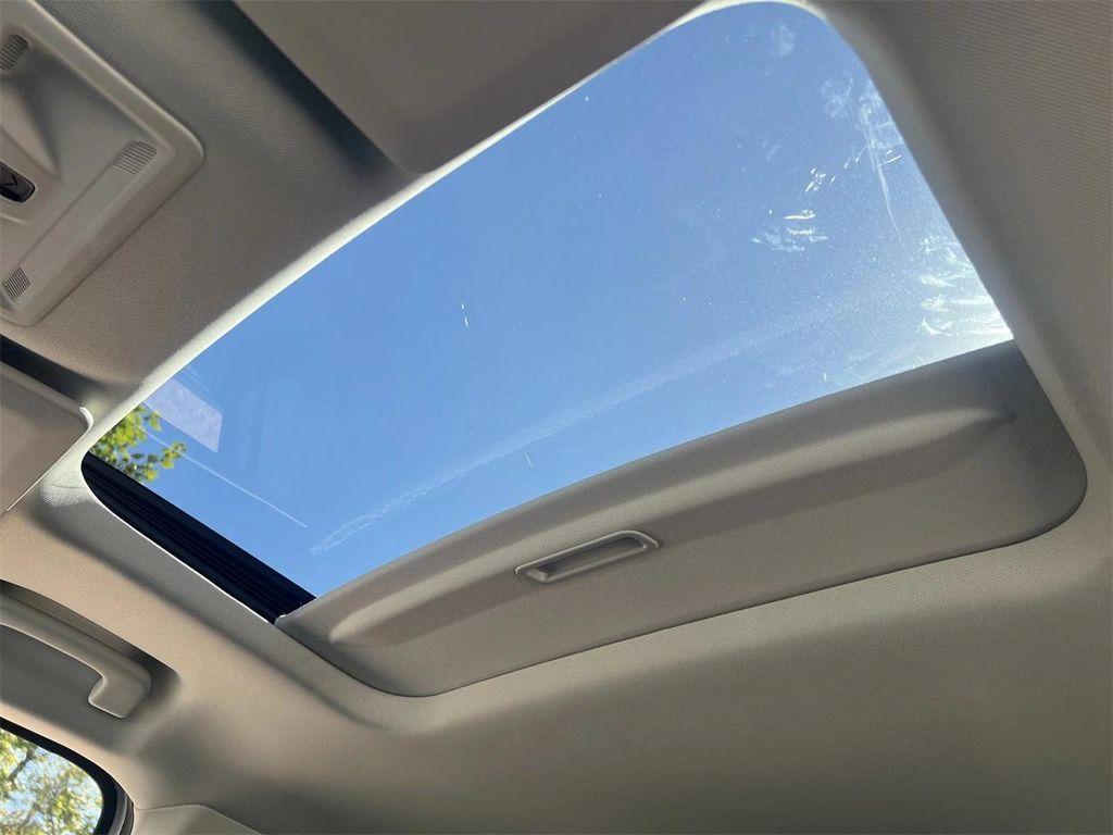 new 2025 Ford Maverick car, priced at $38,548