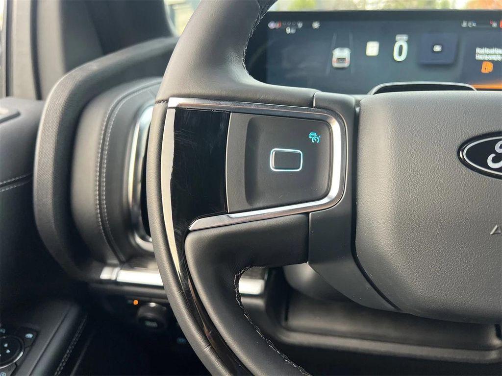 new 2025 Ford Expedition Max car, priced at $90,230