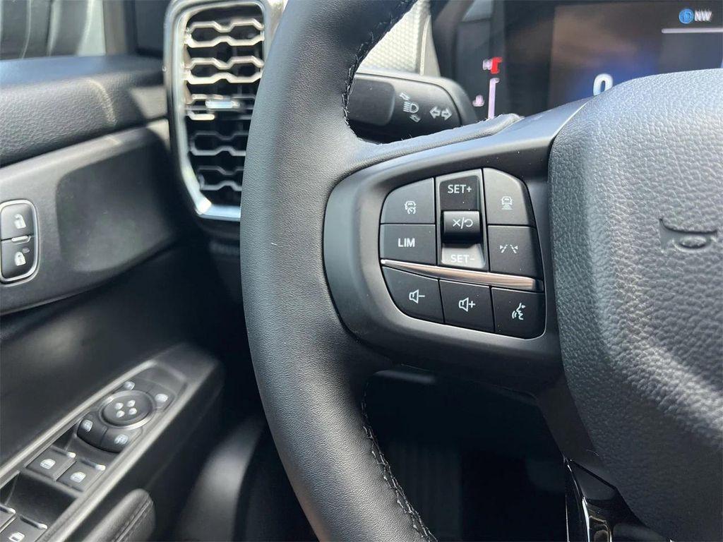 new 2025 Ford Ranger car, priced at $44,623
