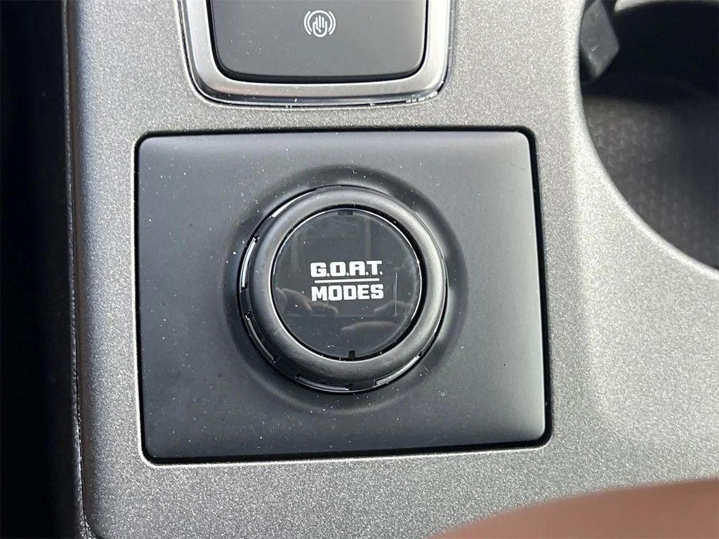 new 2025 Ford Bronco Sport car, priced at $39,153