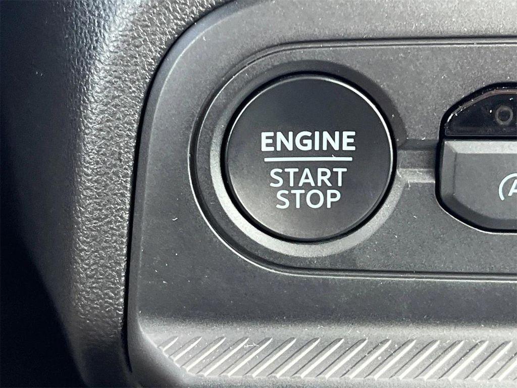 new 2025 Ford Bronco Sport car, priced at $39,153