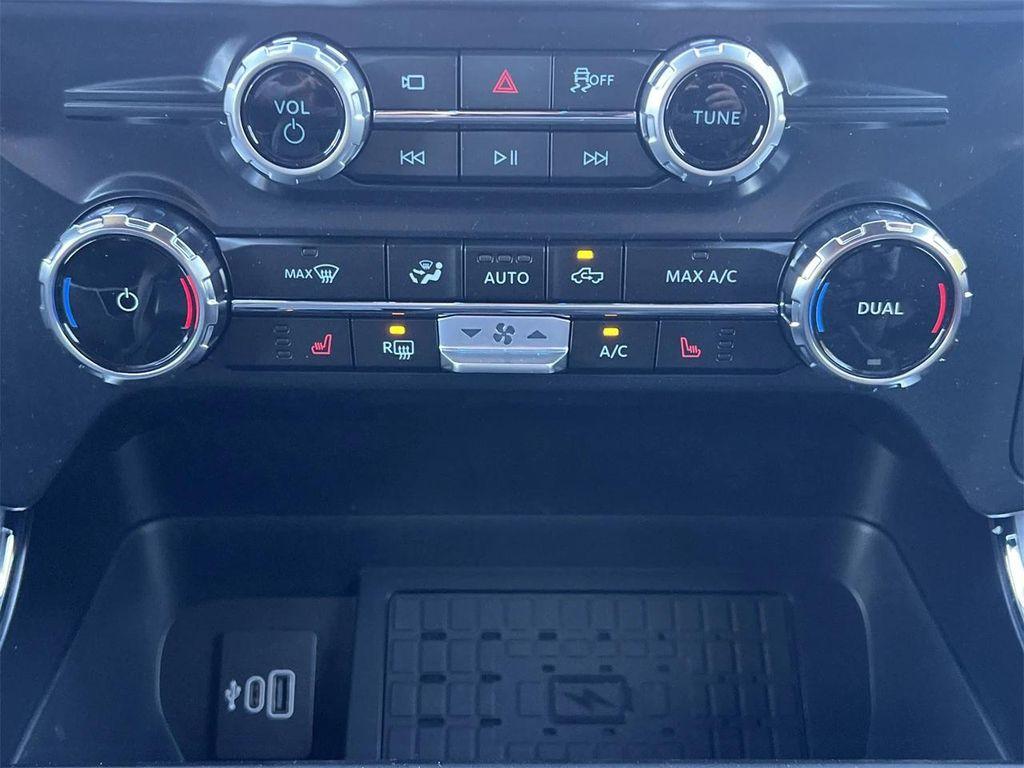 new 2025 Ford F-150 car, priced at $55,258