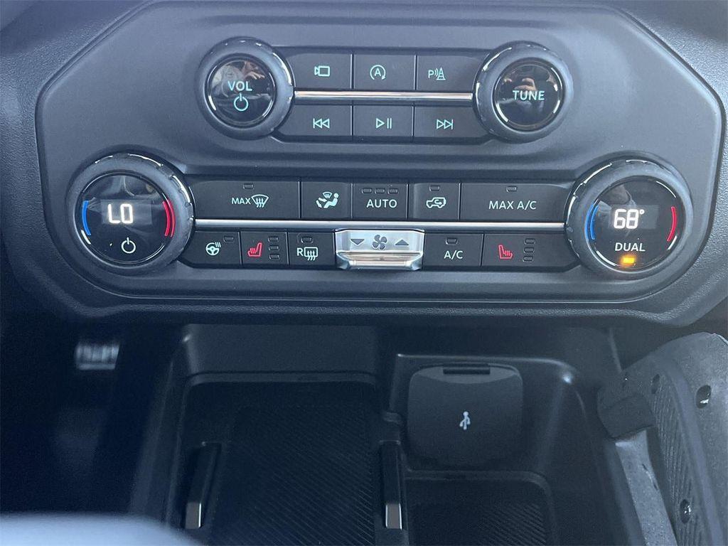 new 2025 Ford Bronco car, priced at $63,708