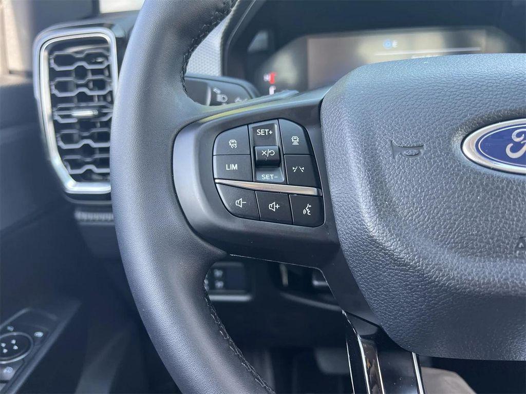new 2025 Ford Ranger car, priced at $34,198