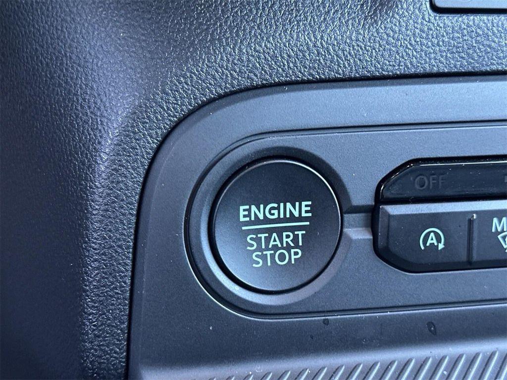 new 2025 Ford Bronco Sport car, priced at $28,962