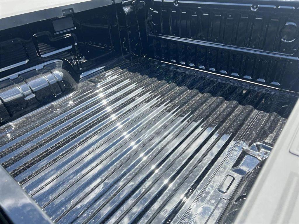 new 2025 Ford Ranger car, priced at $33,934