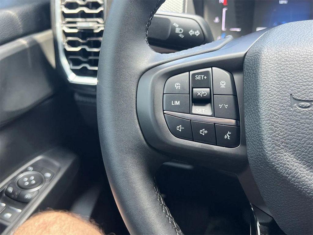 new 2025 Ford Ranger car, priced at $34,598