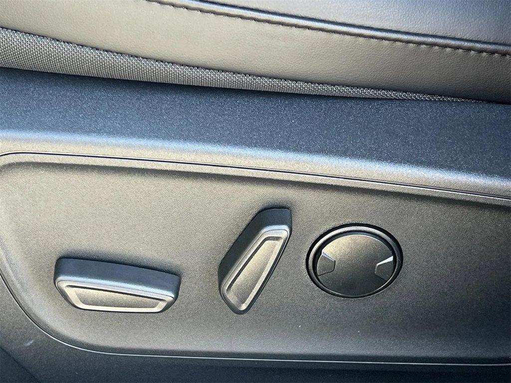 new 2026 Ford Escape PHEV car, priced at $36,625