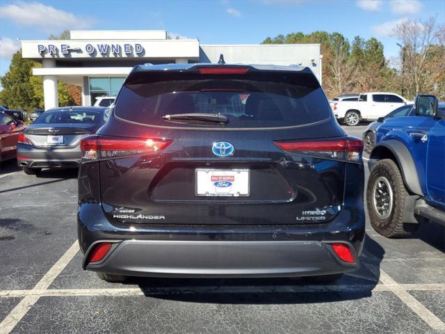 used 2022 Toyota Highlander Hybrid car, priced at $42,495