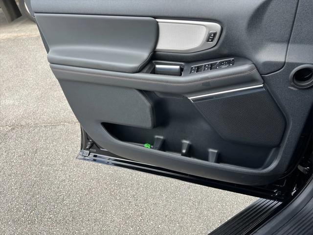 new 2025 Ford Expedition Max car, priced at $75,820
