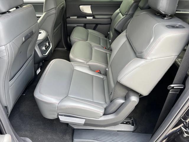 new 2025 Ford Expedition Max car, priced at $75,820