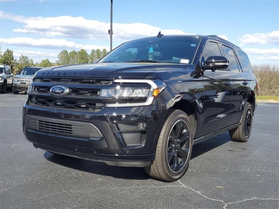 new 2024 Ford Expedition car, priced at $74,382