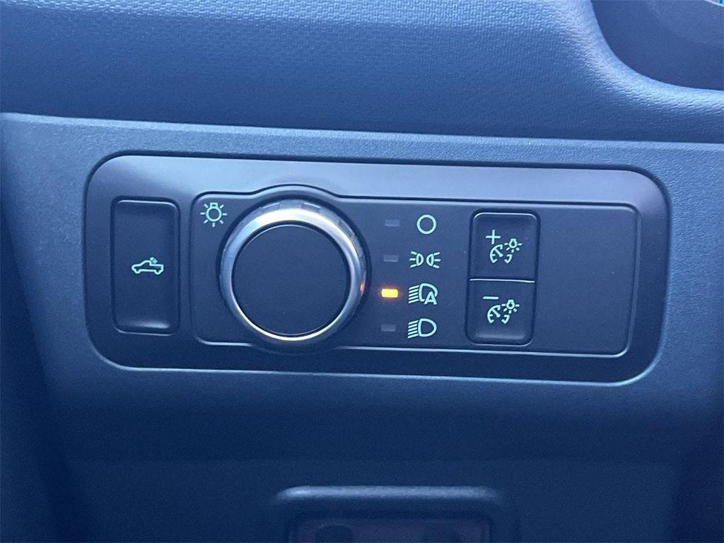 new 2025 Ford Maverick car, priced at $36,684