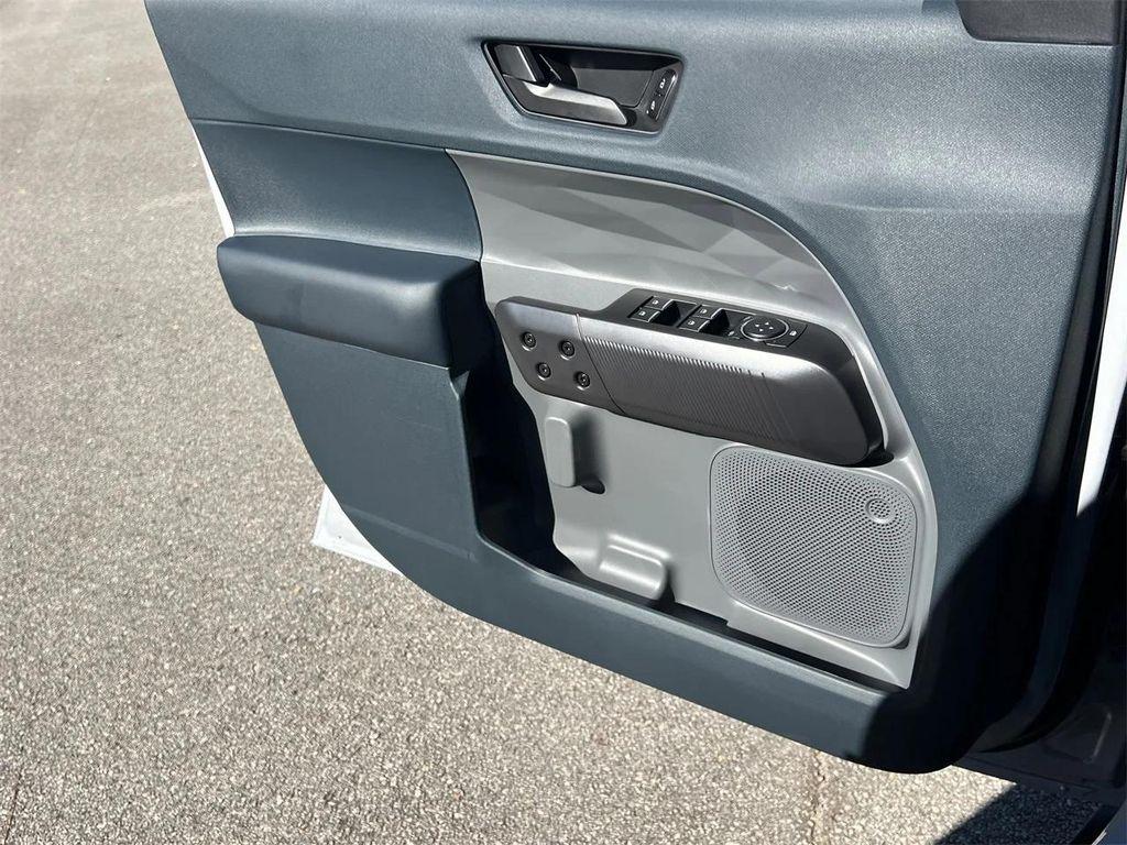 new 2025 Ford Maverick car, priced at $36,684