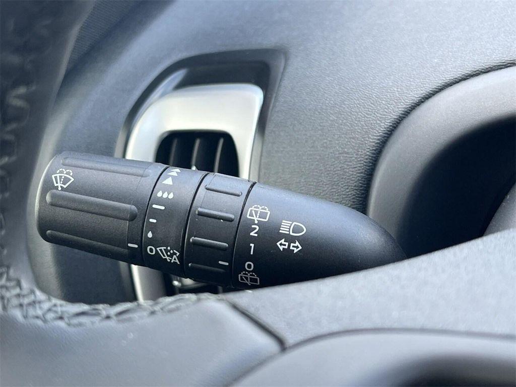 new 2025 Ford Expedition car, priced at $73,585